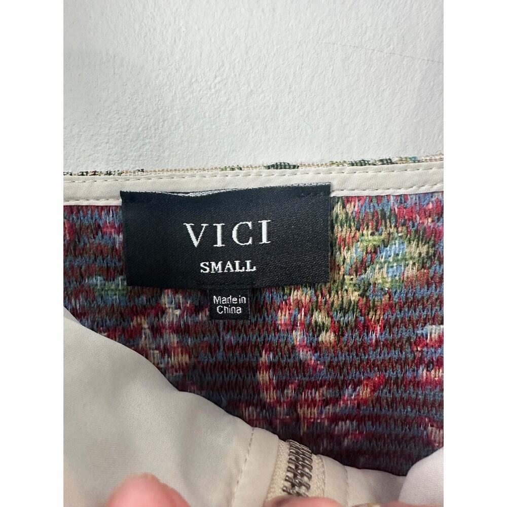 VICI Floral Tapestry Corset Top S Tank Full Zipper Lined Fitted Rayon Blend A13 - Picture 2 of 6